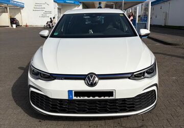 VW Golf 137.000 km 17.490 &euro; Köln 51107