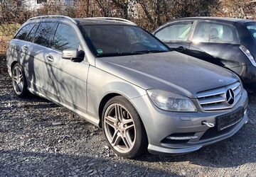 Mercedes-Benz C 220 365.000 km 1.990 &euro; Solingen 42651