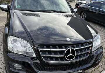 Mercedes-Benz ML 300 199.000 km 11.000 &euro; Bergisch Gladbach 51427