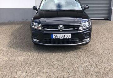 VW Tiguan 95.000 km 19.500 &euro; Solingen 42657