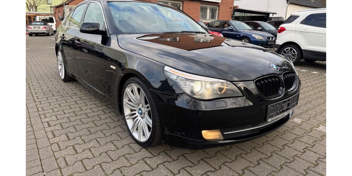 BMW 523 289.400 km 4.950 &euro; Köln 51107