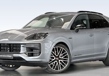 Porsche Cayenne 9.900 km 121.500 &euro; Solingen 42653