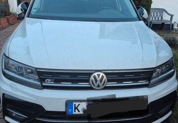 VW Tiguan 160.000 km 19.500 &euro; Köln 51061