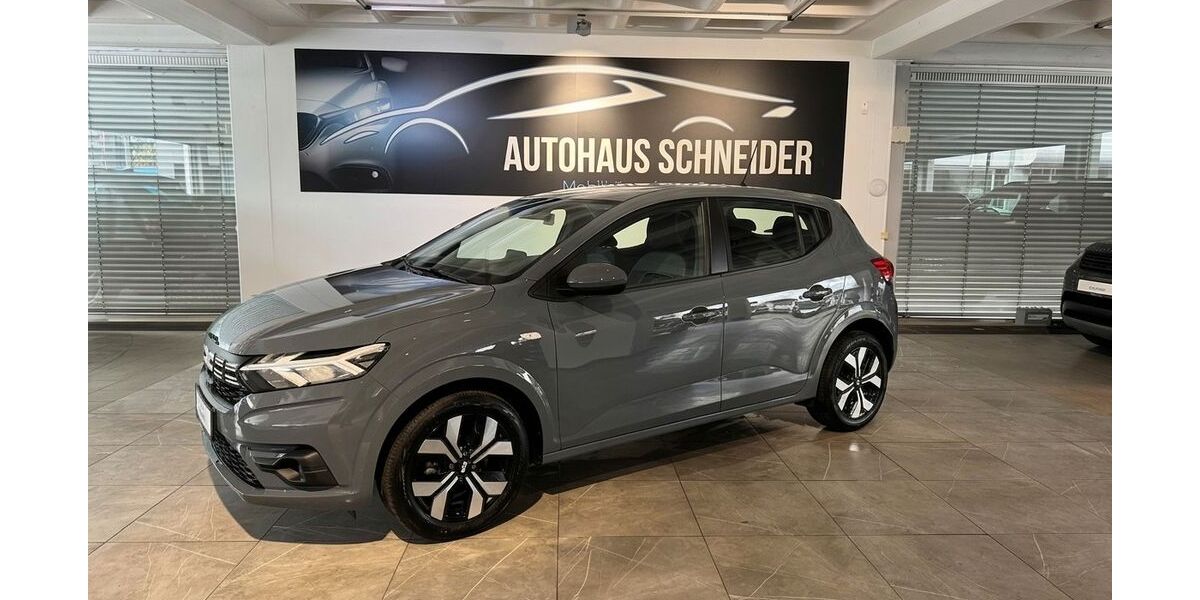 Dacia Sandero 9.235 km 16.400 &euro; Ratingen 40880