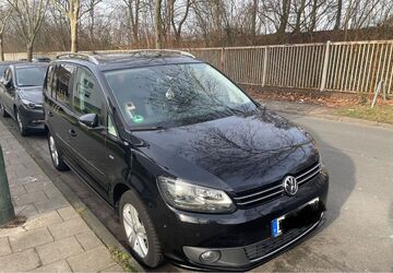 VW Touran 192.000 km 10.700 &euro; düsseldorf 40470