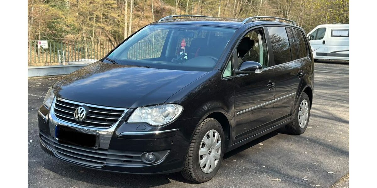 VW Touran 199.500 km 5.300 &euro; Burscheid 51399
