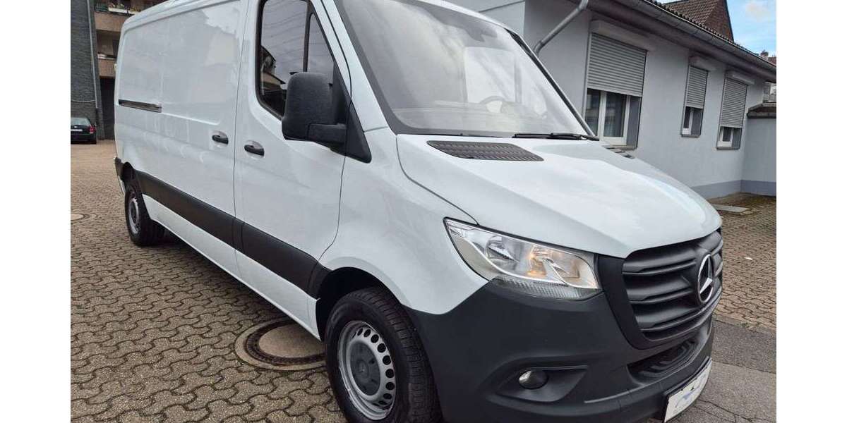 Mercedes-Benz Sprinter 120.000 km 22.990 &euro; Düsseldorf 40591