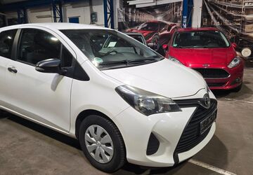 Toyota Yaris 110.670 km 6.250 &euro; Wuppertal 42349