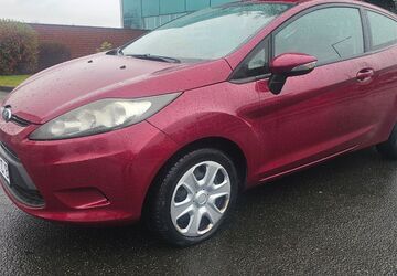 Ford Fiesta 144.000 km 2.900 &euro; Köln 50739