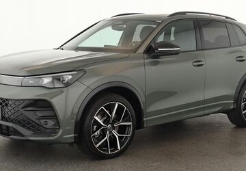 VW Tiguan 20.100 km 48.184 &euro; Düsseldorf 40233