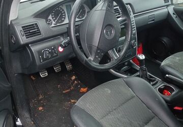 Mercedes-Benz B 180 153.000 km 2.950 &euro; solingen 42657