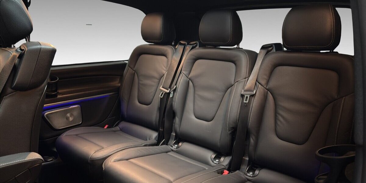 Mercedes-Benz V 300 d 4M lang Leder AHK StdHz Pano 360° MOPF 23.233 km 76.900 &euro; Wuppertal 42327