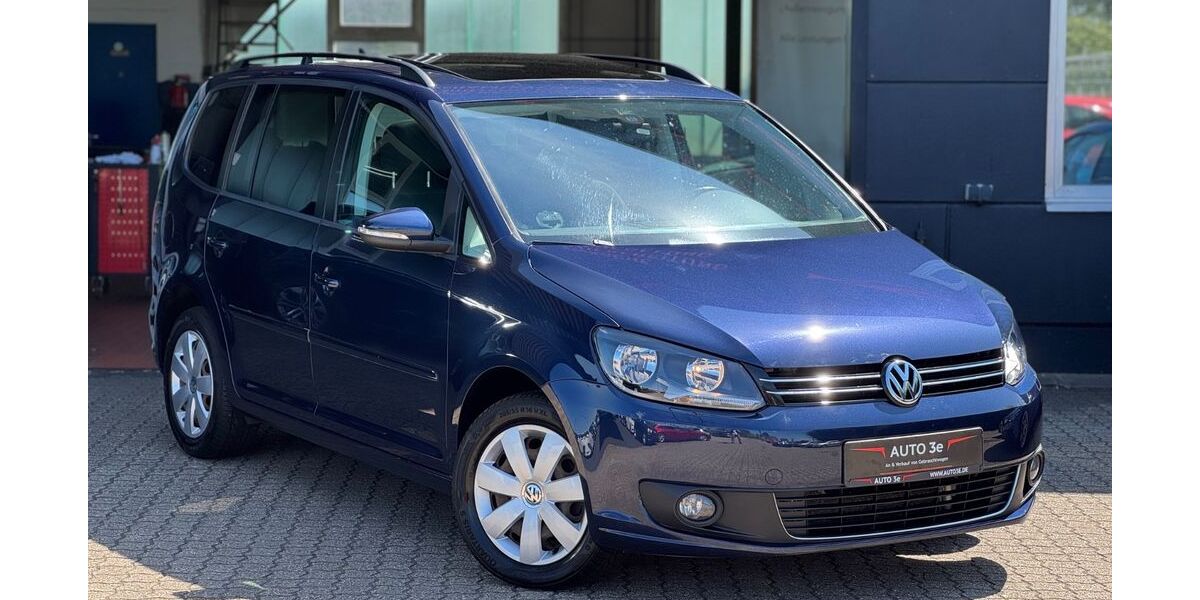 VW Touran 140.000 km 9.990 &euro; Neuss 41462