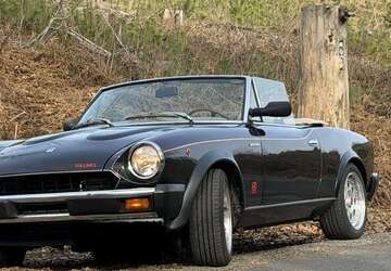 Fiat 124 Spider 82.500 km 26.500 &euro; Halver 58553