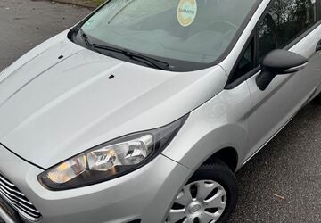 Ford Fiesta 79.800 km 5.449 &euro; Düsseldorf 40231