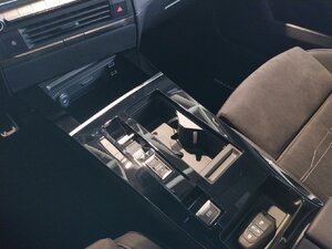 Opel Astra Ultimate PANO LHZ SHZ KAM NAVI 2.700 km 29.980 &euro; HAAN 42781