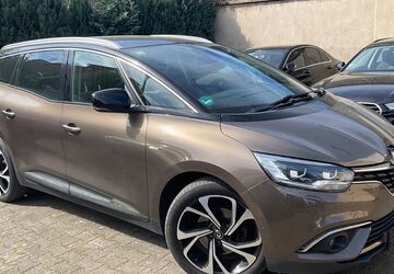 Renault Scenic 121.444 km 13.600 &euro; Solingen 42719