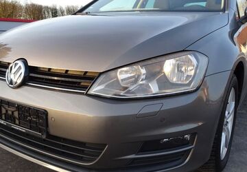 VW Golf 109.000 km 8.490 &euro; Solingen 42719
