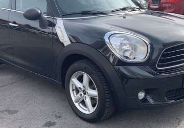 Mini One Countryman 148.000 km 5.950 &euro; Düsseldorf 40231