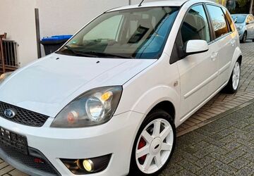 Ford Fiesta 155.000 km 3.300 &euro; Bergisch Gladbach 51469