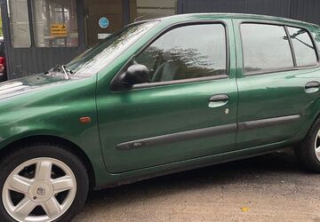 Renault Clio 210.000 km 990 &euro; Hilden 40724