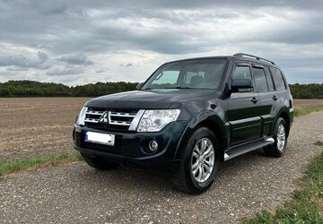 Mitsubishi Pajero 230.000 km 18.500 &euro; Köln 50997
