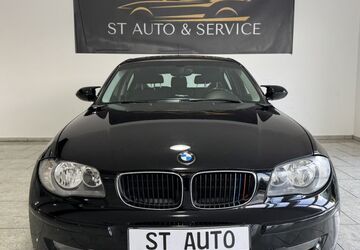 BMW 118 197.000 km 5.900 &euro; Köln 51107