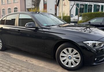 BMW 318 121.790 km 14.300 &euro; Solingen 42653
