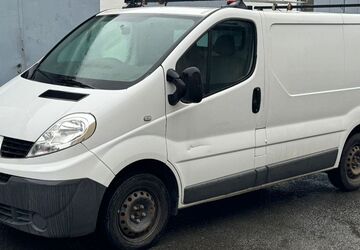 Renault Trafic 128.600 km 6.900 &euro; Düsseldorf 40468