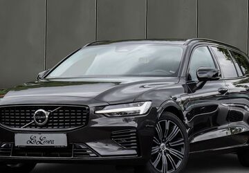 Volvo V60 18.300 km 41.460 &euro; Köln 50968