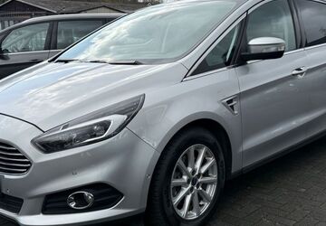 Ford S-Max 202.000 km 8.900 &euro; Bergisch Gladbach 51469
