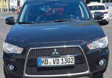 Mitsubishi Outlander 292.000 km 4.000 &euro; Solingen 42655