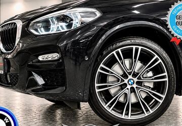 BMW X4 42.677 km 32.490 &euro; Düsseldorf 40625
