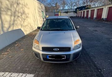 Ford Fusion 200.400 km 1.750 &euro; Köln 50668