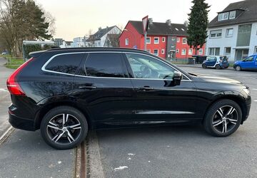 Volvo XC60 107.500 km 27.890 &euro; Köln 51107