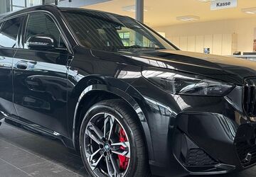 BMW X1 5.811 km 44.890 &euro; Langenfeld 40764