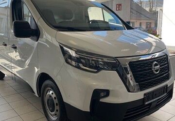 Nissan Primastar 50.539 km 21.990 &euro; Köln - Poll 51105