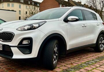 Kia Sportage 74.800 km 16.400 &euro; Düsseldorf 40472