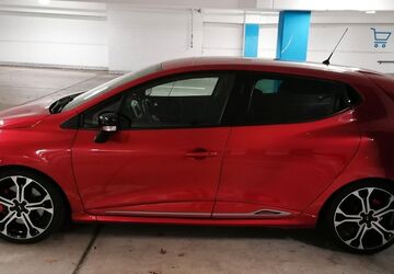 Renault Clio 92.500 km 22.499 &euro; Köln 50667