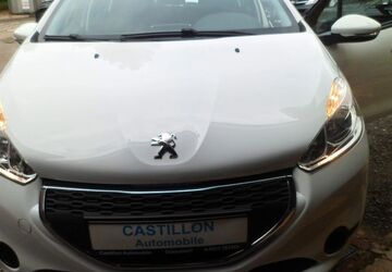 Peugeot 208 94.500 km 5.400 &euro; Düsseldorf 40589