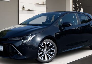 Toyota Corolla 82.001 km 19.888 &euro; Köln 51069