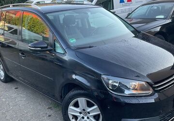 VW Touran 188.870 km 6.590 &euro; Solingen 42719