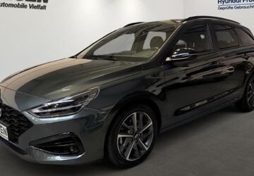 Hyundai i30 8.119 km 23.850 &euro; Neuss 41464