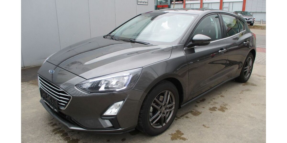 Ford Focus 71.261 km 13.970 &euro; Köln 51105