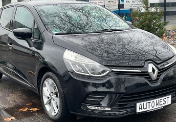 Renault Clio 114.252 km 6.950 &euro; Hilden 40721