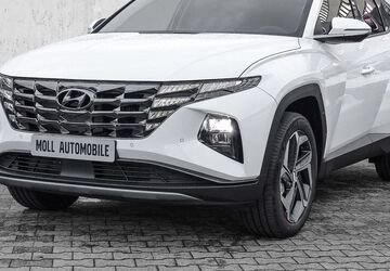 Hyundai TUCSON 19.000 km 27.900 &euro; Köln 50825