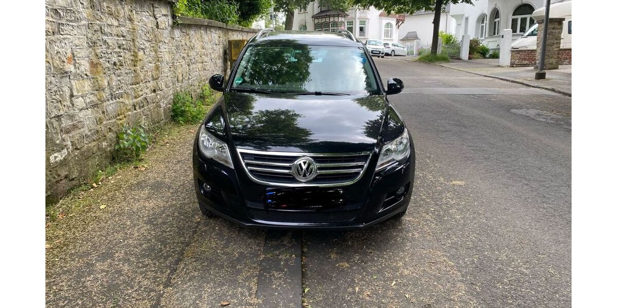 VW Tiguan 140.000 km 8.000 &euro; Wuppertal 42327