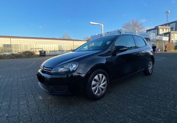 VW Golf 261.000 km 3.300 &euro; Köln 51143