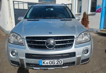 Mercedes-Benz ML 63 AMG 253.850 km 11.500 &euro; Köln 50827