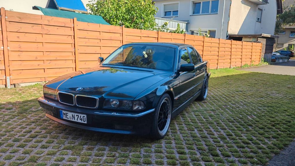 BMW 740 230.000 km 14.490 &euro; Hilden 40721